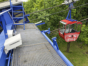 Blaue Gondel Kölner Seilbahn