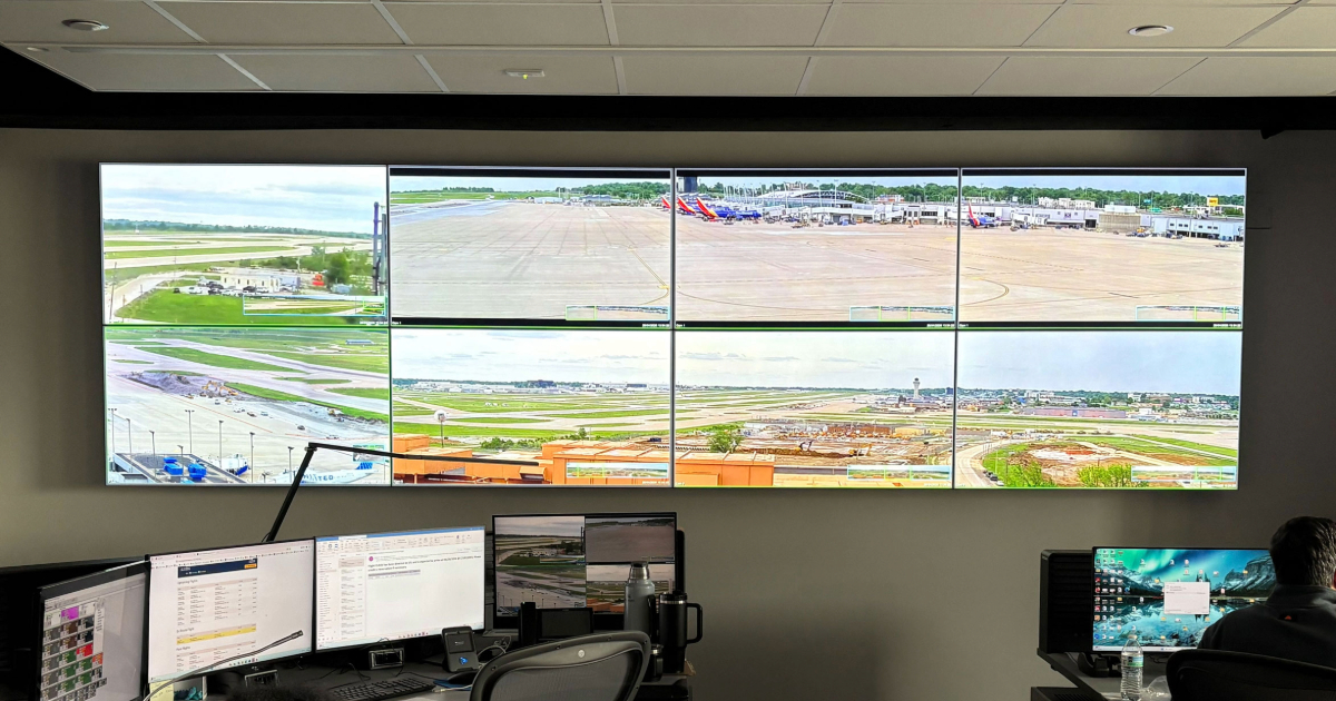 STL Airport deploys 360° surveillance with Panomera®